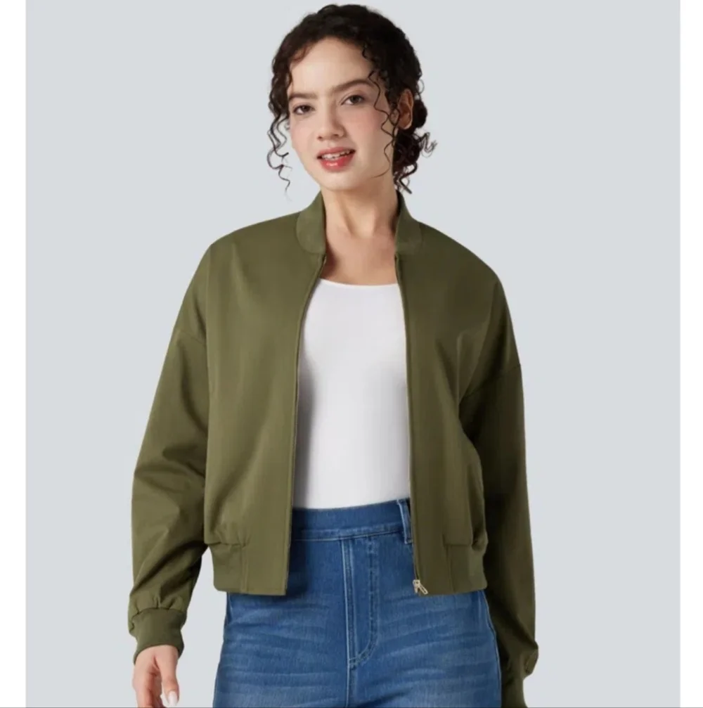WOMEN'S GREEN CASUAL BOMBER JACKET SIZE MEDIUM